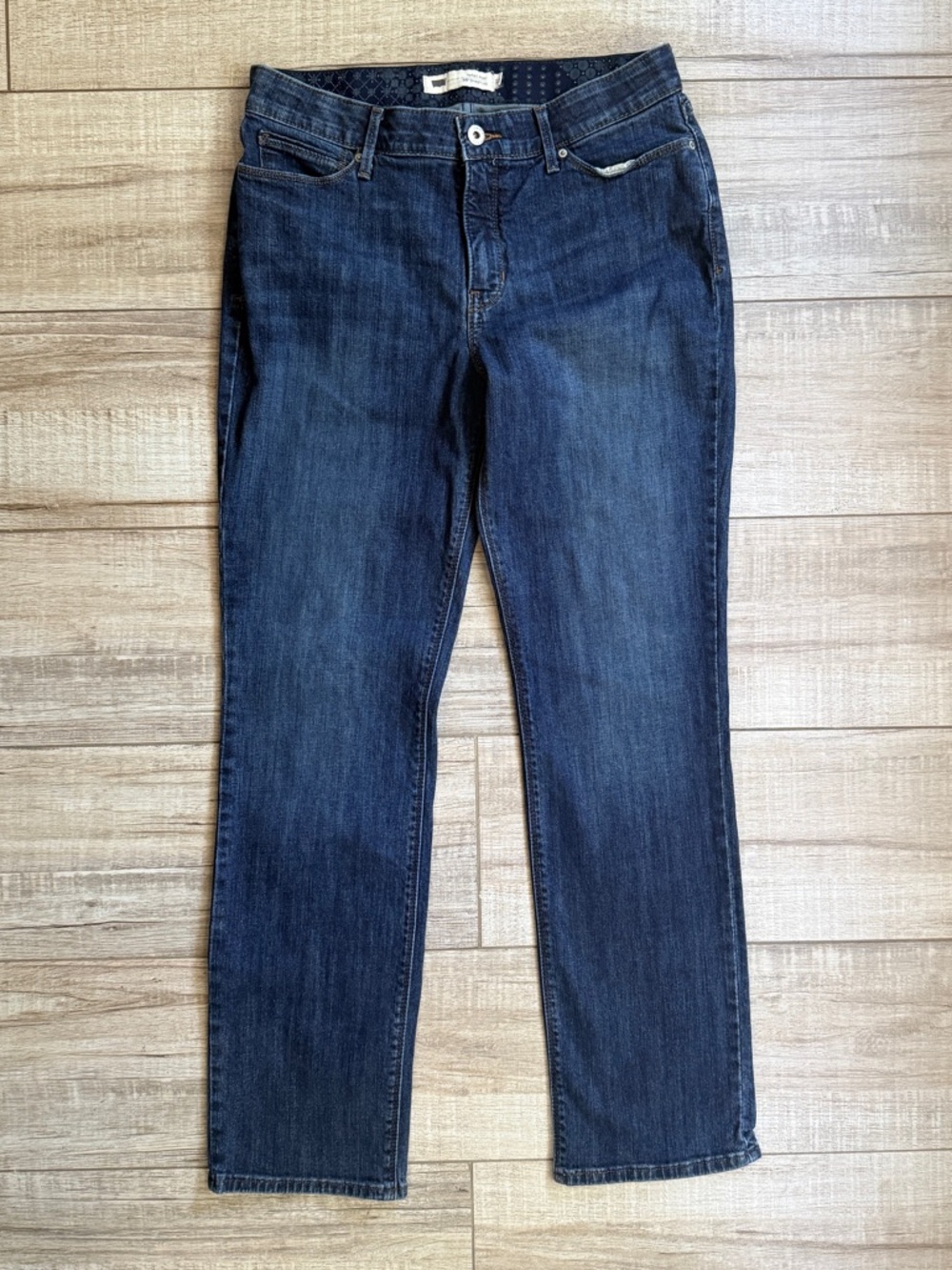 Levi's 525 Perfect Waist Straight Leg Jeans 12M (32x31)